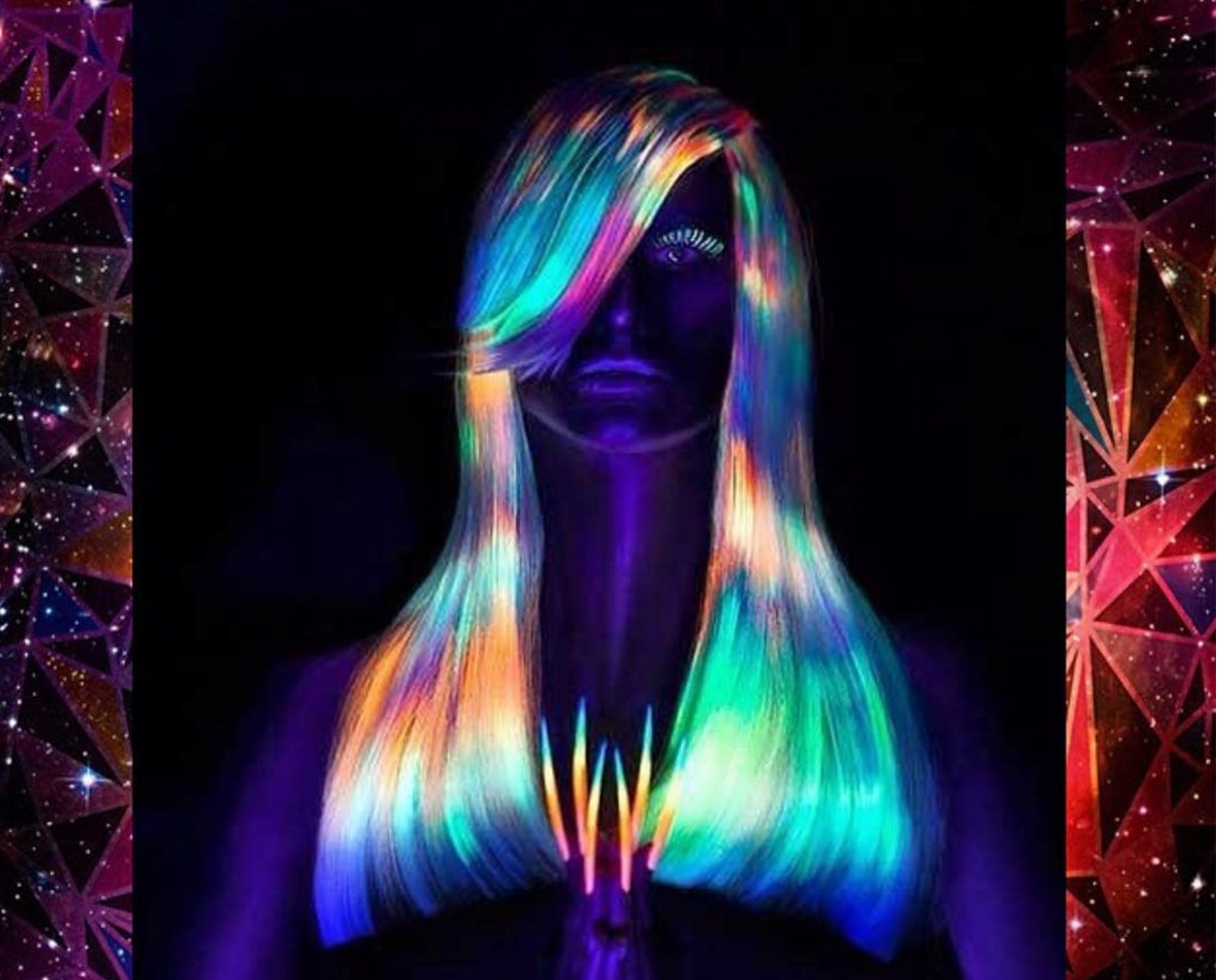 Tendenze capelli 2016: i fluo hair che si illuminano al buio