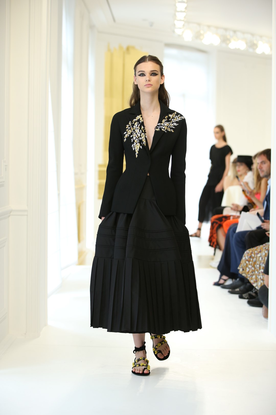 Dior Haute Couture collezione autunno inverno 2016 2017, il fashion show a Parigi