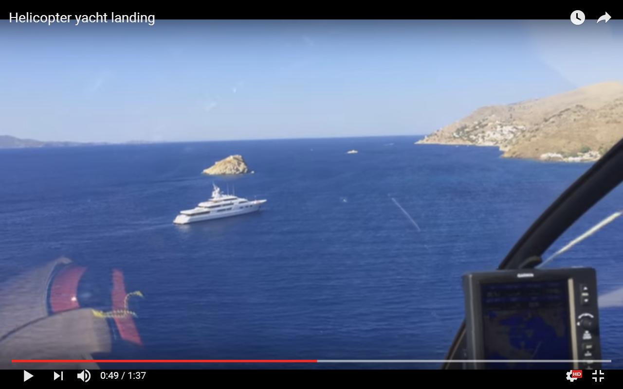 Elicottero atterra in modo esemplare su uno yacht di lusso [Video]