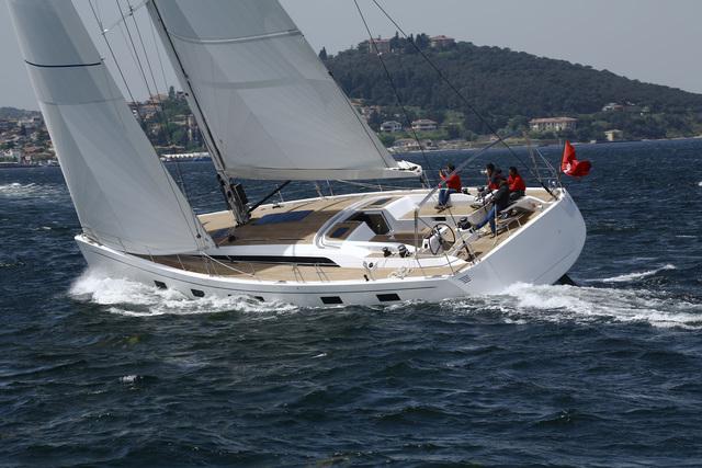 Yacht di lusso Sirena Marine Euphoria 68&#8242; a Cannes