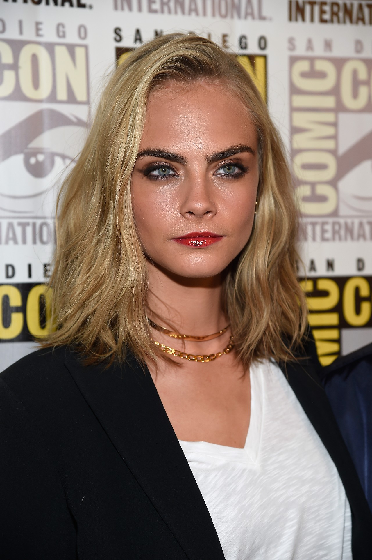 Comic Con 2016 san Diego: il make up cool e glam di Cara Delevingne