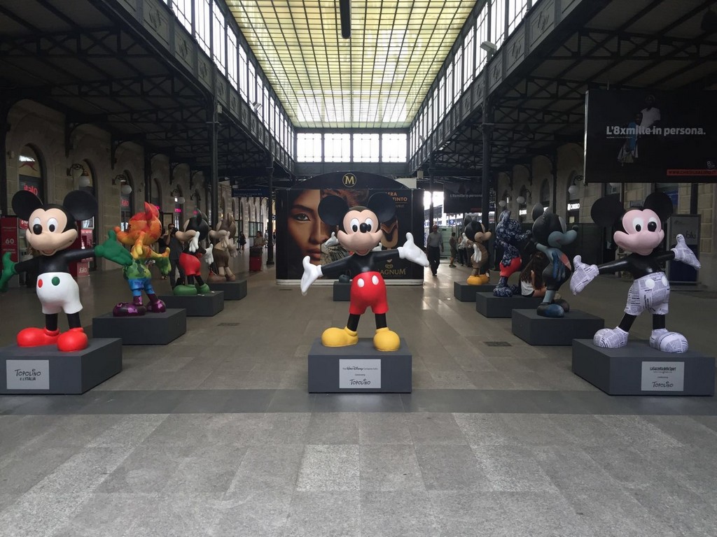 Topolino e L&#8217;Italia: la mostra arriva alla Stazione Centrale di Bologna, le foto