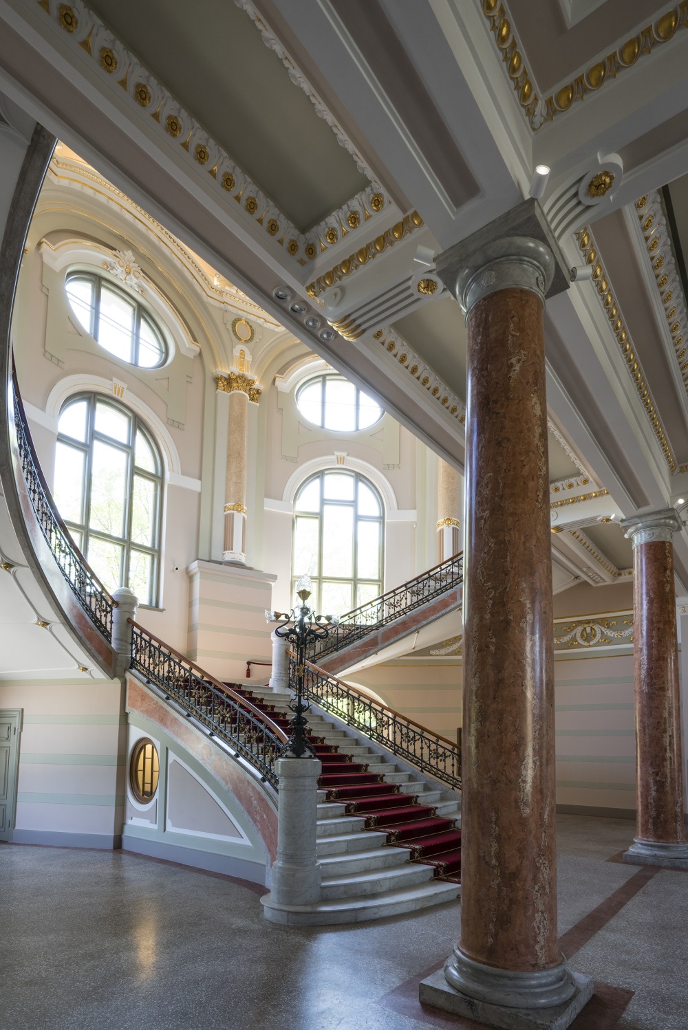 Linea Light Group illumina il Museo Nazionale delle Belle Arti di Riga