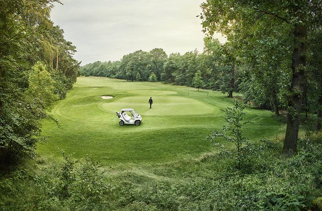 Mercedes-Benz Style Edition Garia Golf Car