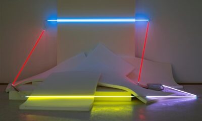Keith Sonnier mostra