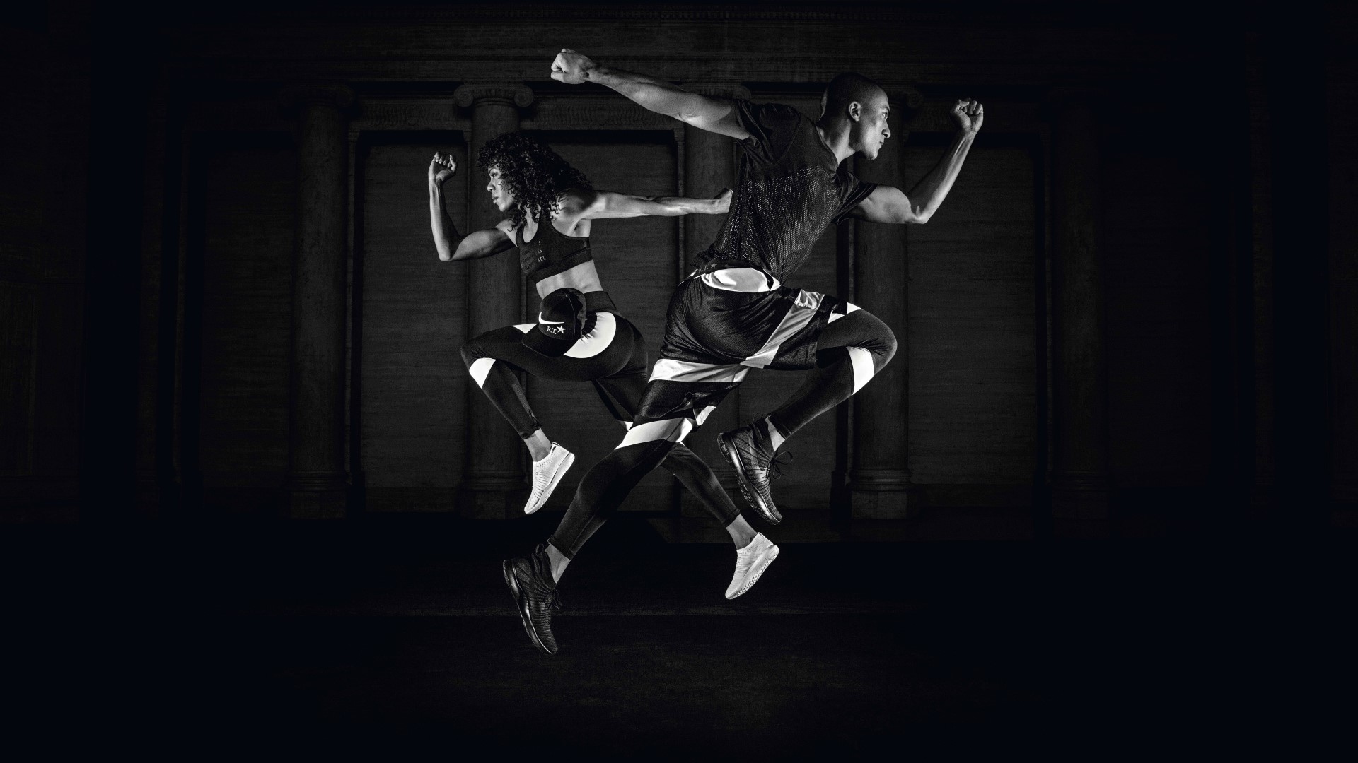 NikeLab Riccardo Tisci: Inez &amp; Vinoodh catturano la collezione NikeLab x RT Training Redefined, le foto