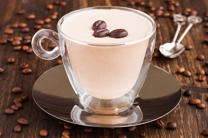 Panna cotta al caffè: la video ricetta semplice