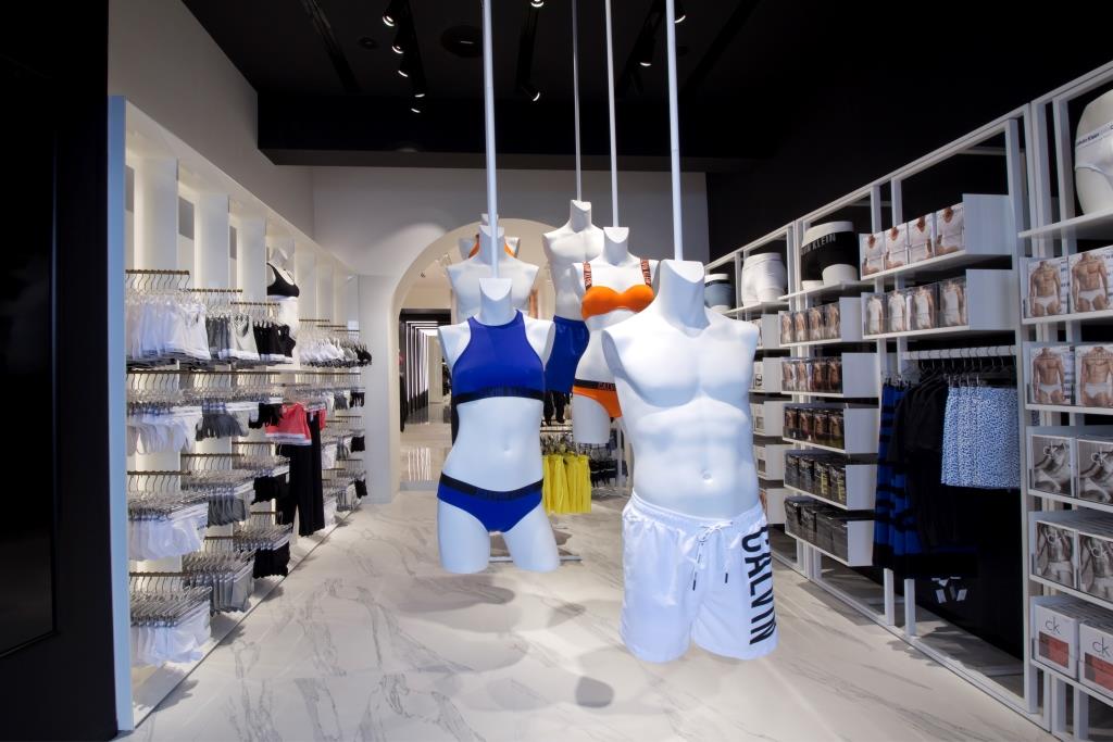 Calvin Klein Underwear Roma: due nuovi store, in Via del Corso e in Stazione Termini