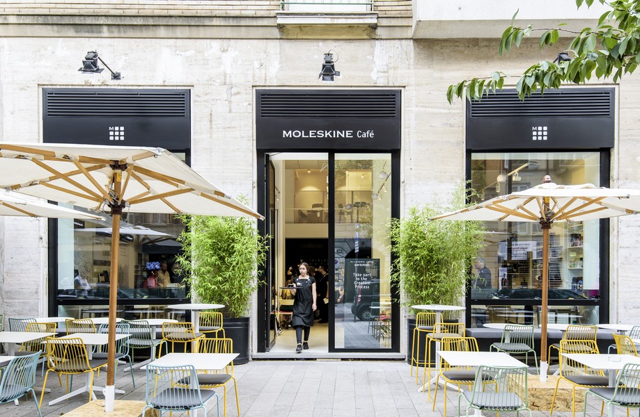 Moleskine Milano: aperto in Corso Garibaldi il primo Moleskine Café, le foto