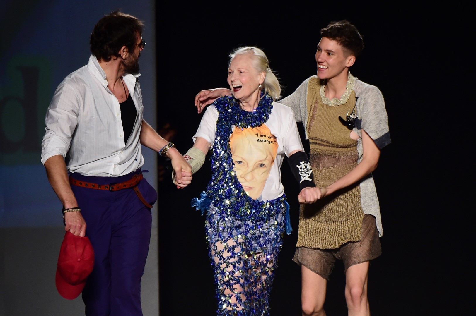 Vivienne Westwood: unica etichetta per la linea donna e uomo, la sfilata a Londra dal 2017