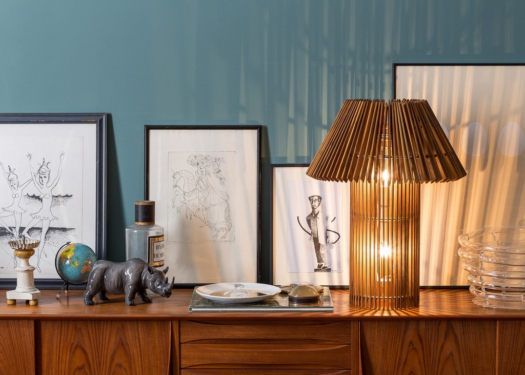 Lampade design: Wood lamp di Skitsch by Hub Design, le foto