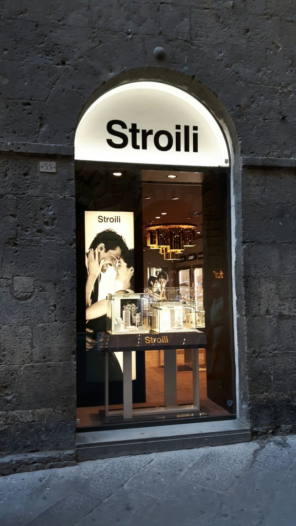 Stroili Siena: inaugurata la nuova boutique