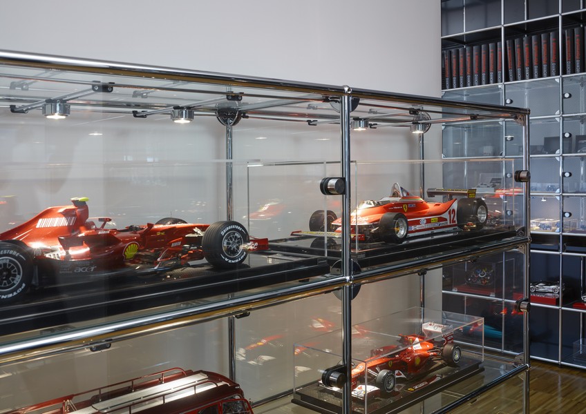 USM Haller ospita una collezione di più di 4 mila modellini Ferrari, le foto