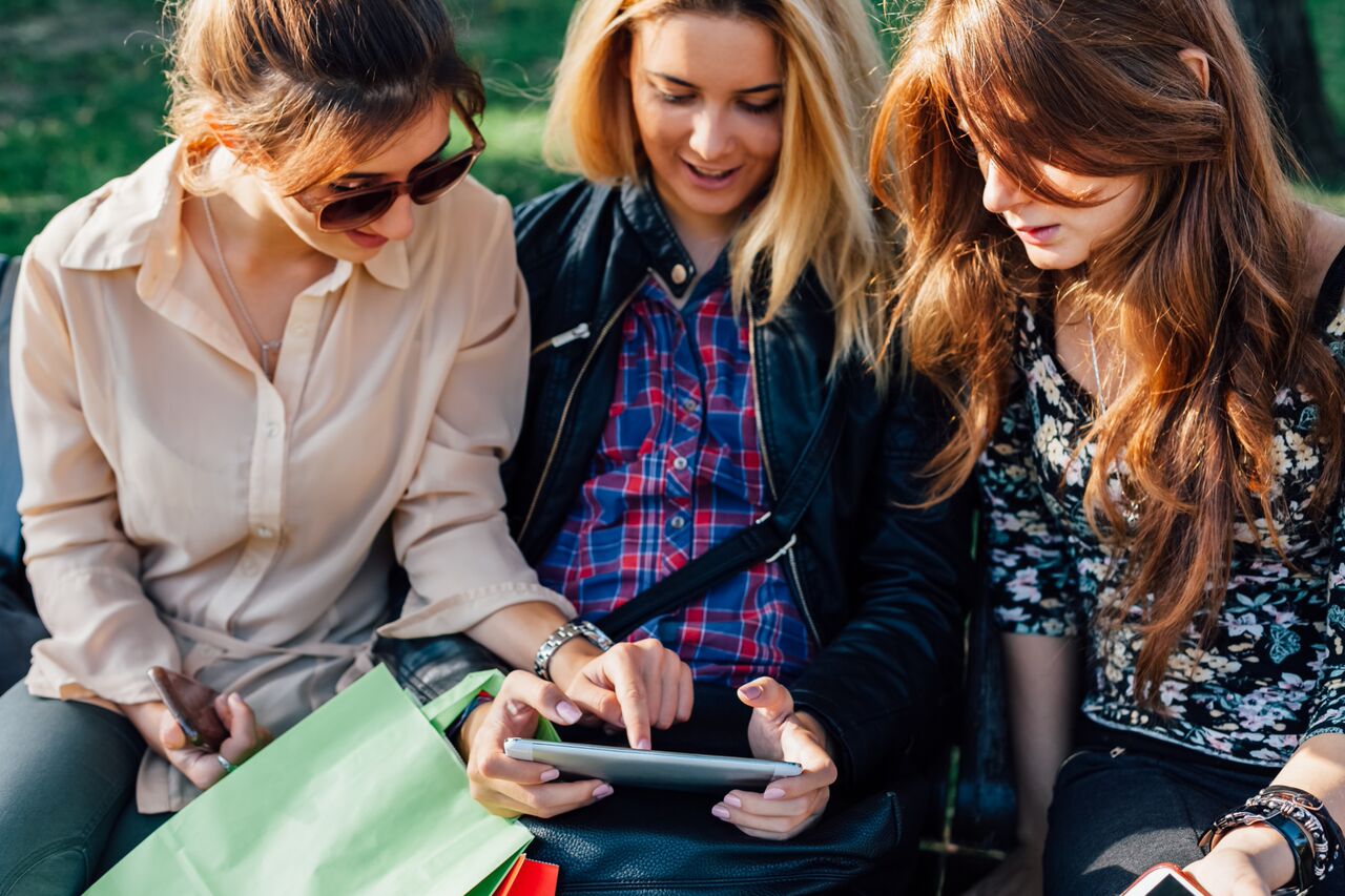 L’argomento di conversazione preferito dalle donne? Gli uomini