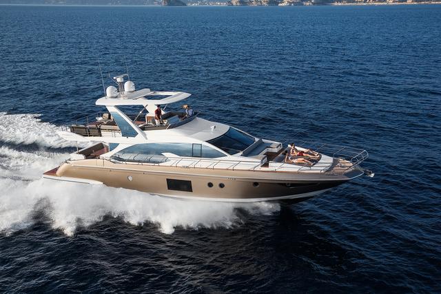 Cannes Yachting Festival 2016: Azimut|Benetti sulla cresta dell&#8217;onda