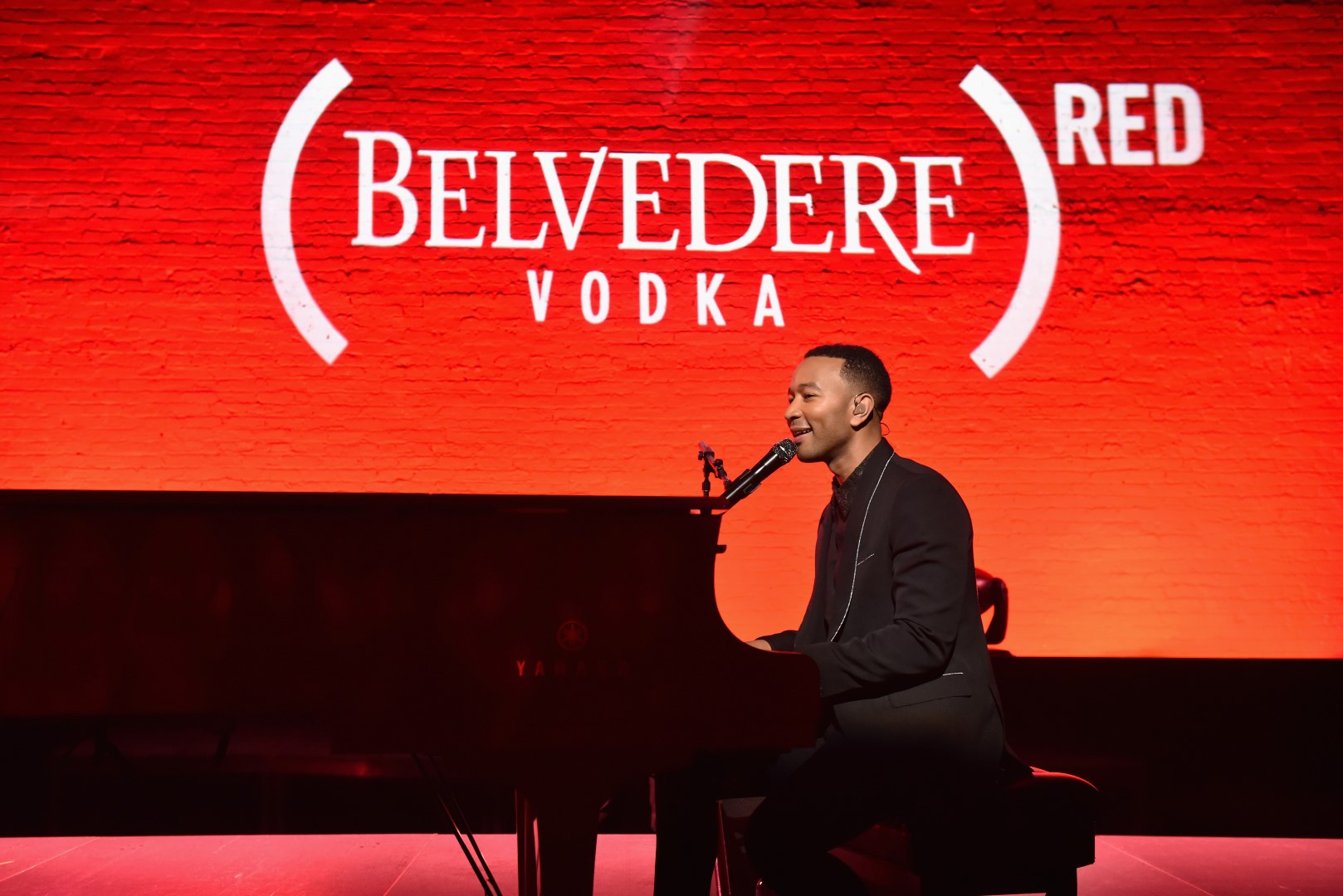 Belvedere Red 2016: l&#8217;evento One Night for Life a New York, la nuova campagna #Makethedifference con John Legend