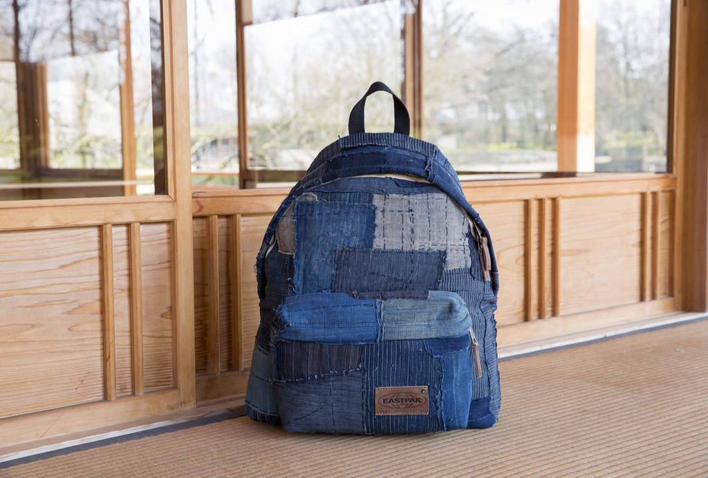 Eastpak zaini: Padded Pak’r in edizione limitata con denim boro, le foto