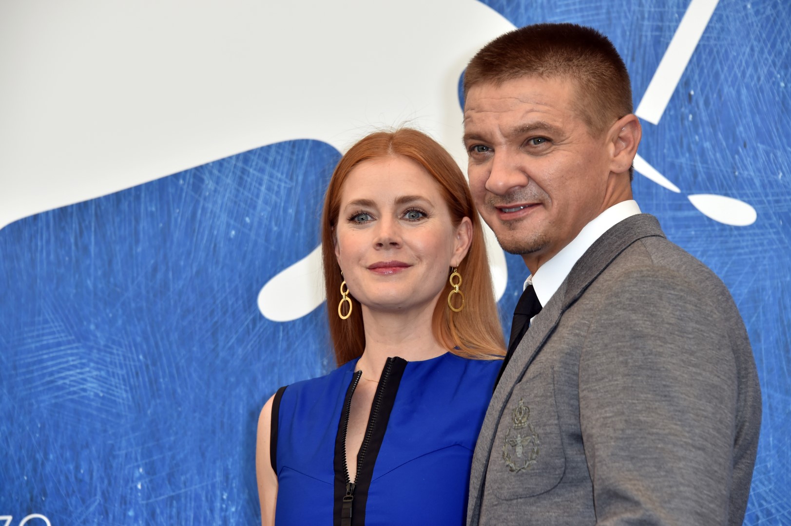 Festival Cinema Venezia 2016: il photocall di Arrival con Amy Adams e Jeremy Renner