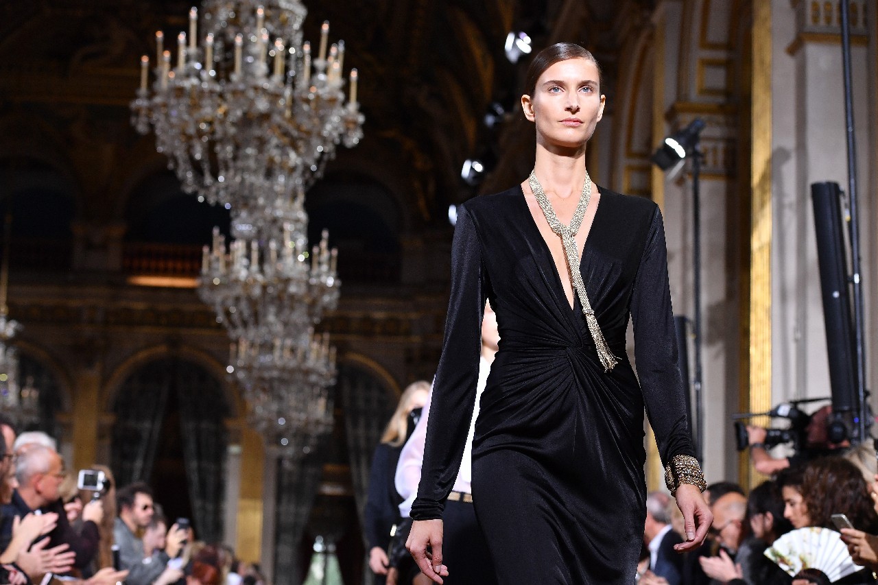 Lanvin collezione donna primavera estate 2017: l’intima sensualità, la sfilata a Parigi