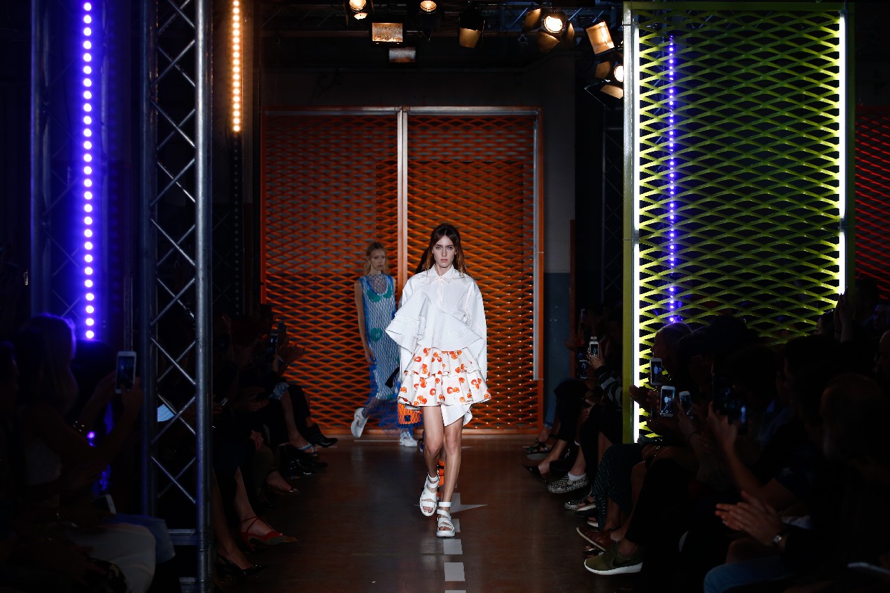 MSGM collezione donna primavera estate 2017: la femminilità romantica, la sfilata a Milano