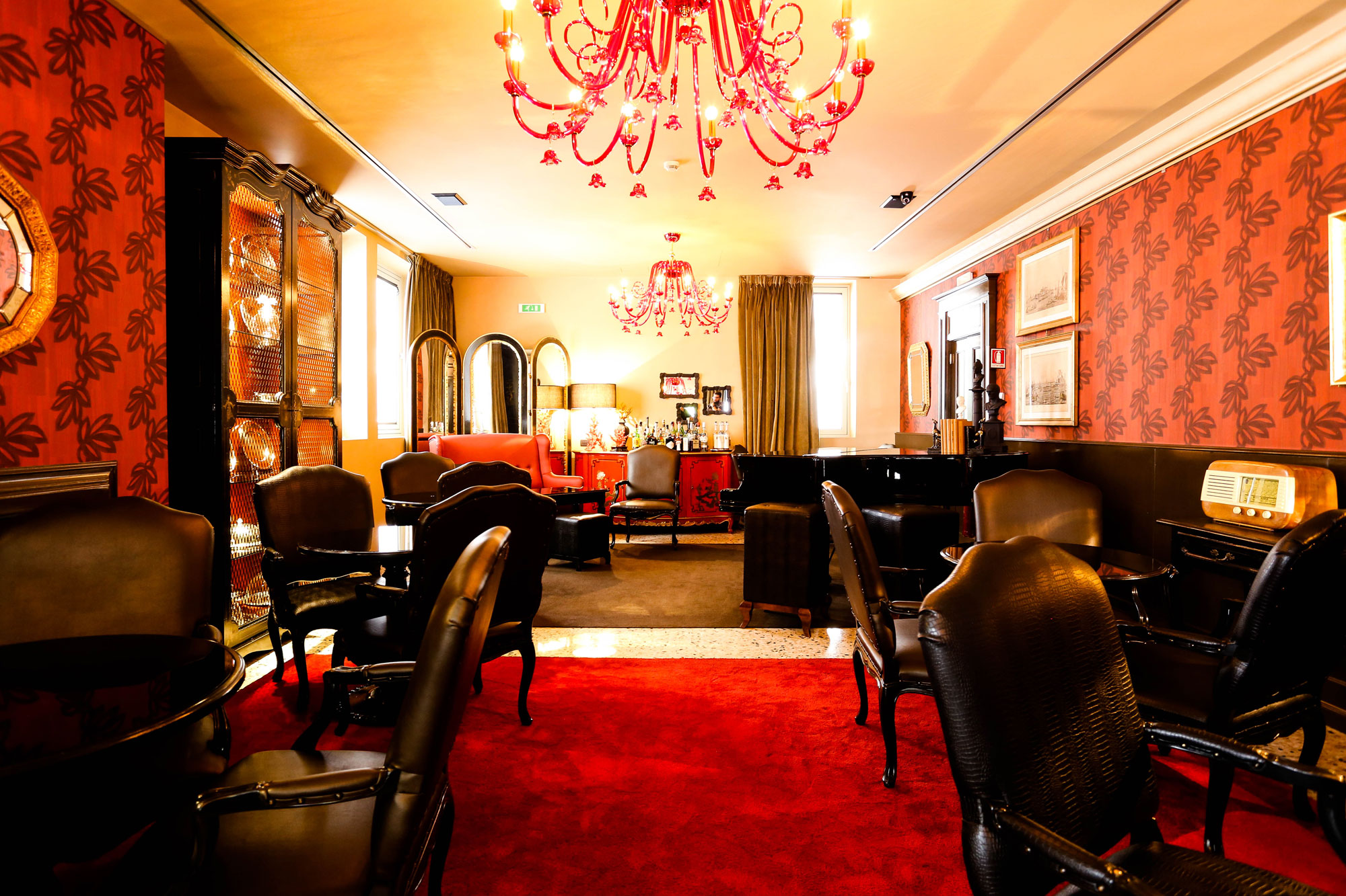 Il made in Italy di Bertelè veste i lounge bar di due eleganti boutique hotel