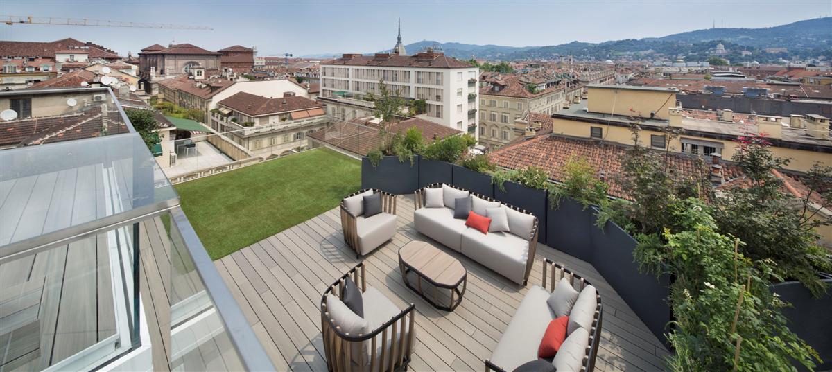 Déco riveste le terrazze panoramiche della residenza Lagrange12 a Torino