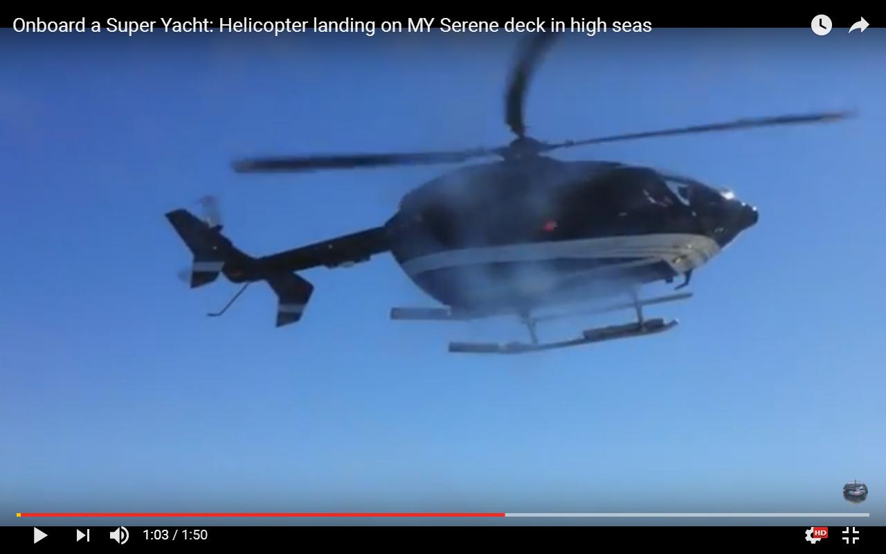 Elicottero atterra sullo yacht di lusso Serene [Video]