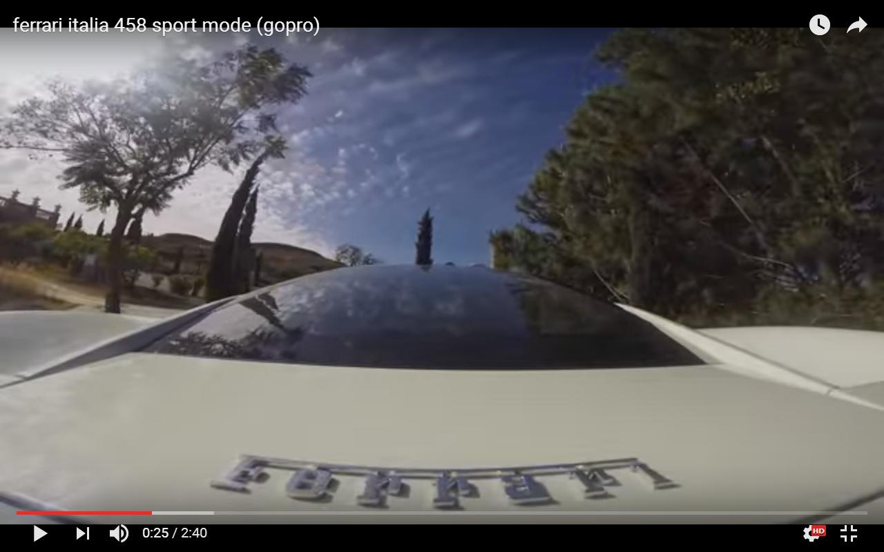 Una Ferrari 458 Italia regala la sua musica [Video]