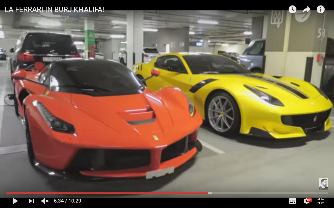 Ferrari LaFerrari al Burj Khalifa di Dubai [Video]