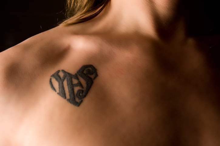 I tatuaggi con il cuore più belli da fare in coppia