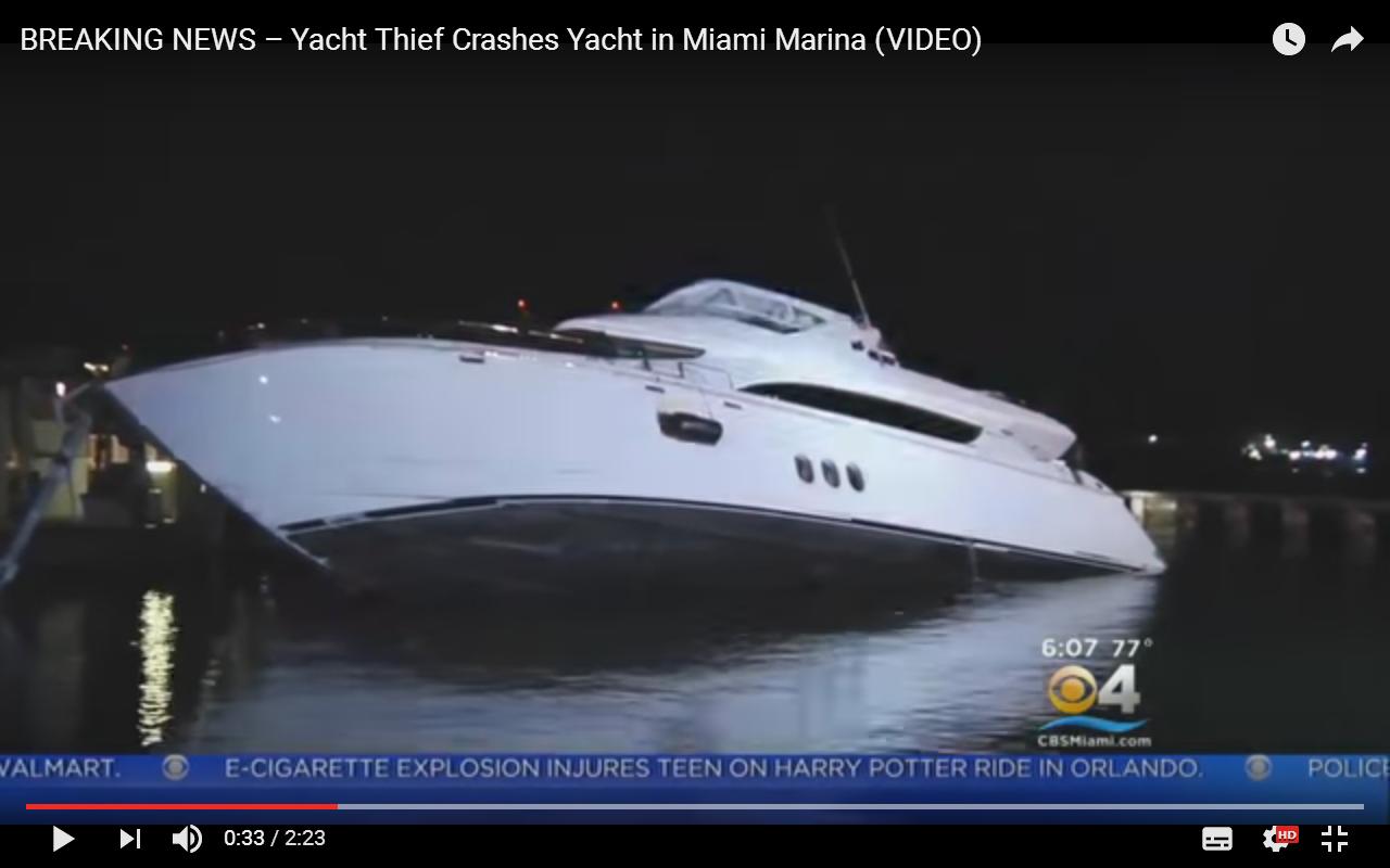 Yacht di lusso rubato da un ladro che sbatte al porto di Miami [Video]