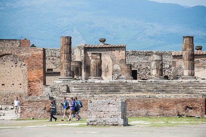 Pompei, riaprono 5 Domus restaurate