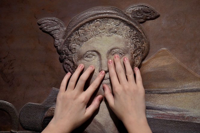 Musei Vaticani, percorsi tattili per bambini ipovedenti
