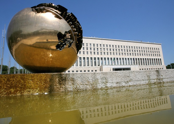 Arnaldo Pomodoro in mostra a Milano a Palazzo Reale