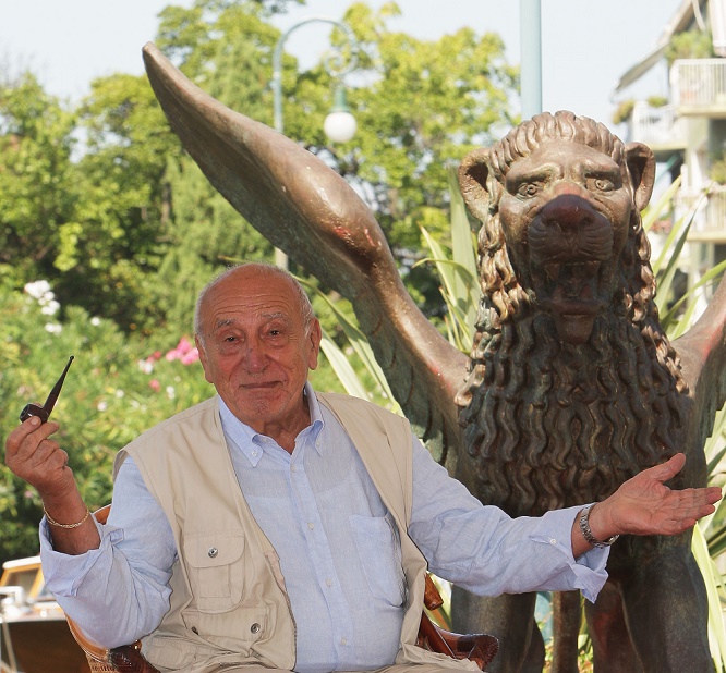 Arnoldo Foà, una mostra-omaggio al Teatro di Villa Torlonia a Roma