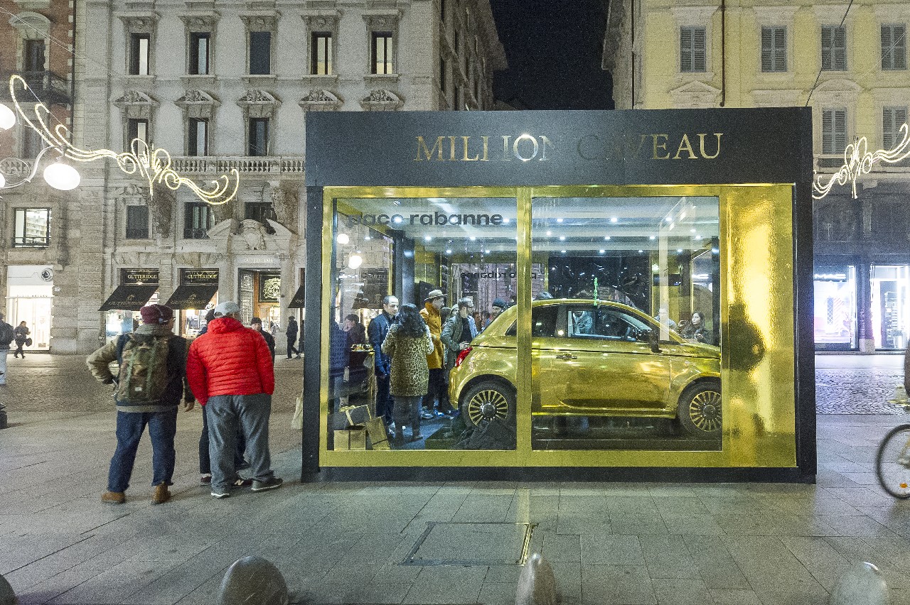 Fiat 500 Garage Italia Customs Paco Rabanne: un esemplare unico dalla livrea dorata