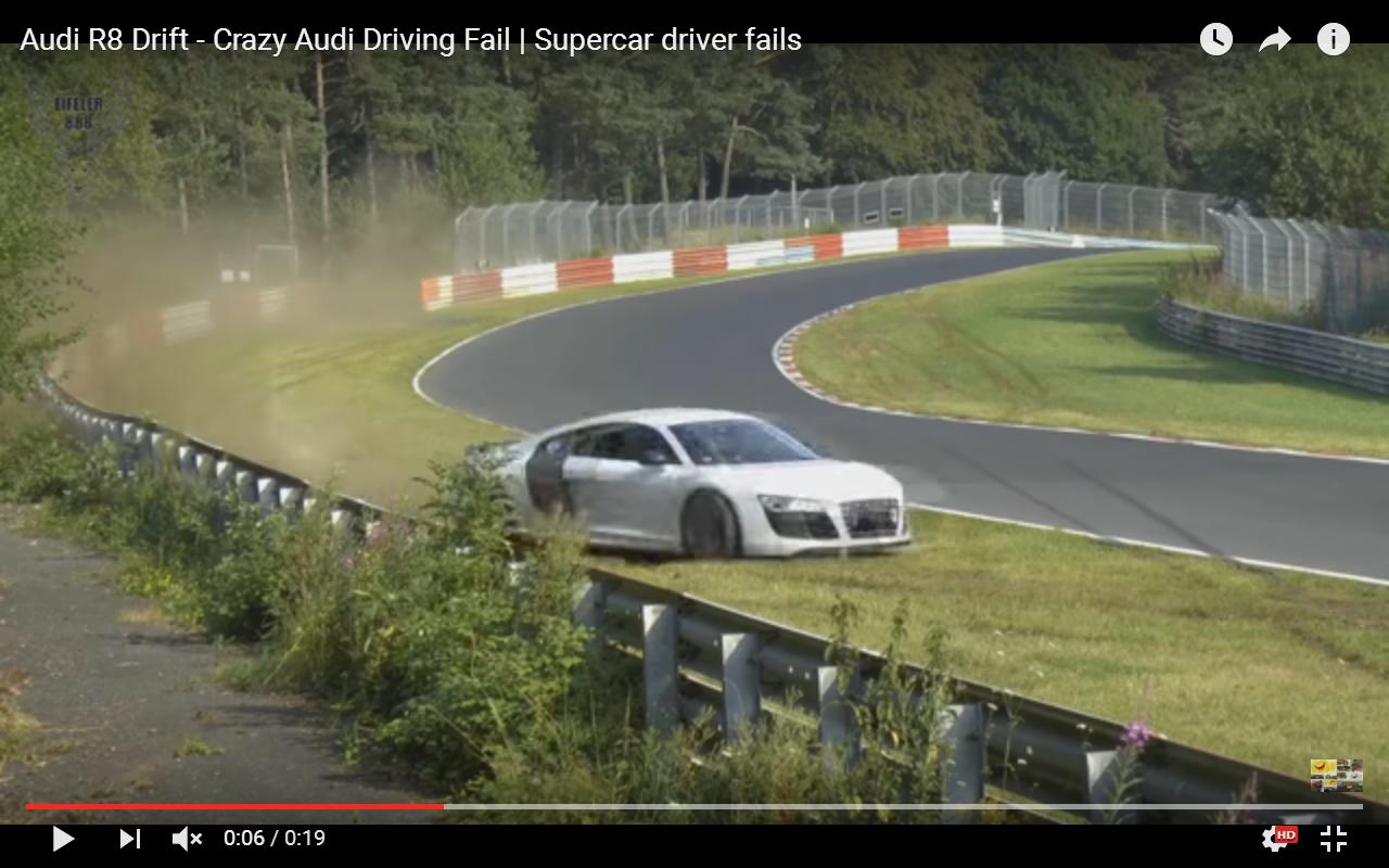 Audi R8 evita di un soffio l&#8217;incidente in pista [Video]