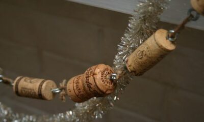 Ghirlande natalizie riciclo creativo tappi