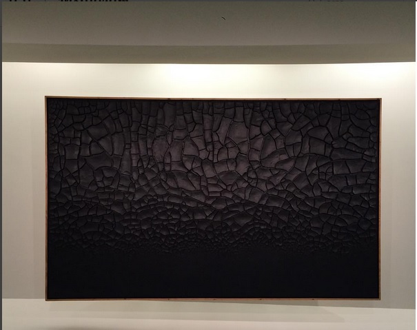 Alberto Burri, “Grande Nero Cretto” in mostra a Los Angeles