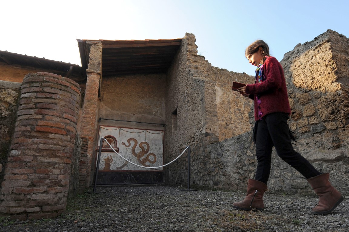 “Pompei per tutti”, il percorso per disabili nel sito archeologico