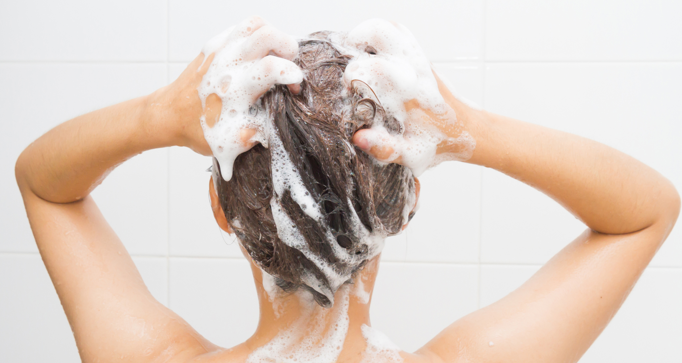 Zucchero e shampoo