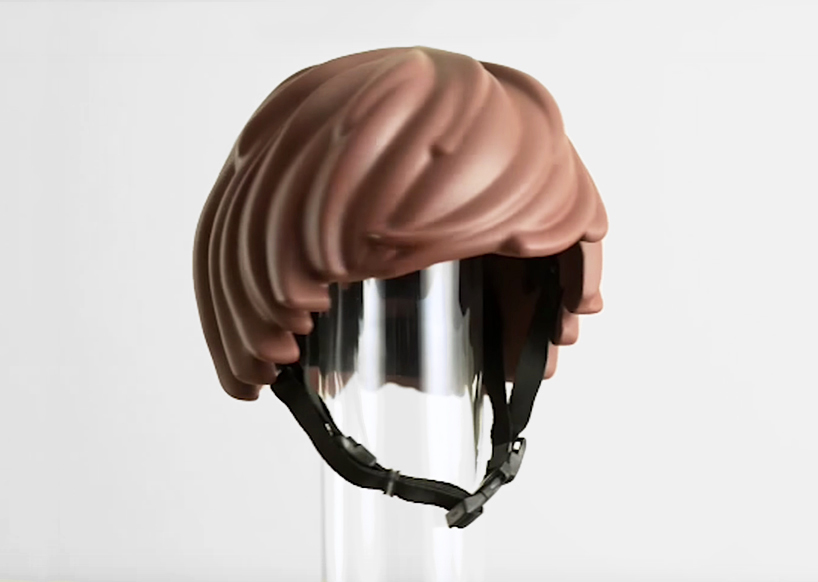 Playmobil, il casco per bici a forma di capigliatura