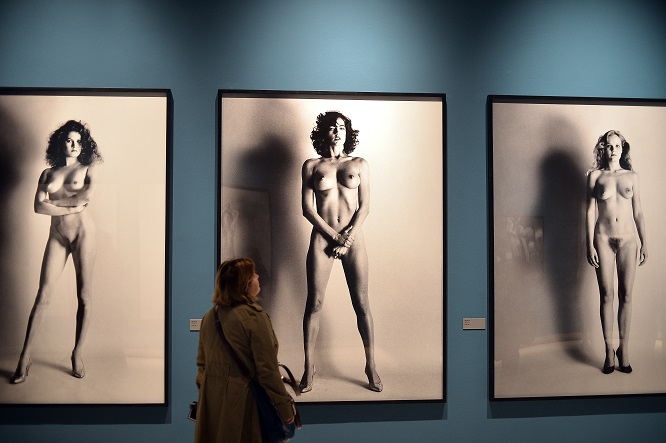 Helmut Newton, la mostra al PAN di Napoli