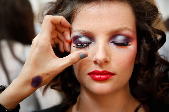 Make-up minerale primavera 2017: come inserire i pigmenti pastello nel trucco occhi