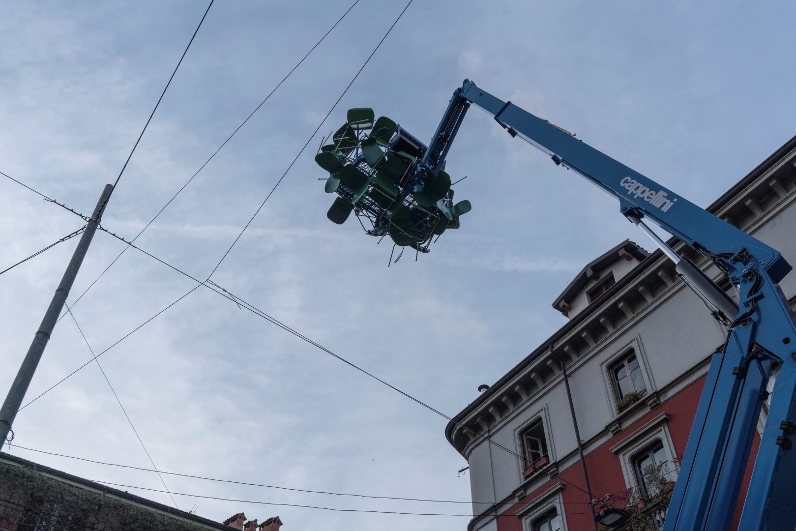 Fuorisalone 2017: Cappellini Temporary Tower, l’installazione di Leonardo Talarico