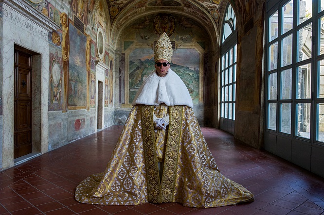 “The Young Pope”, le immagini dal set in mostra a Napoli