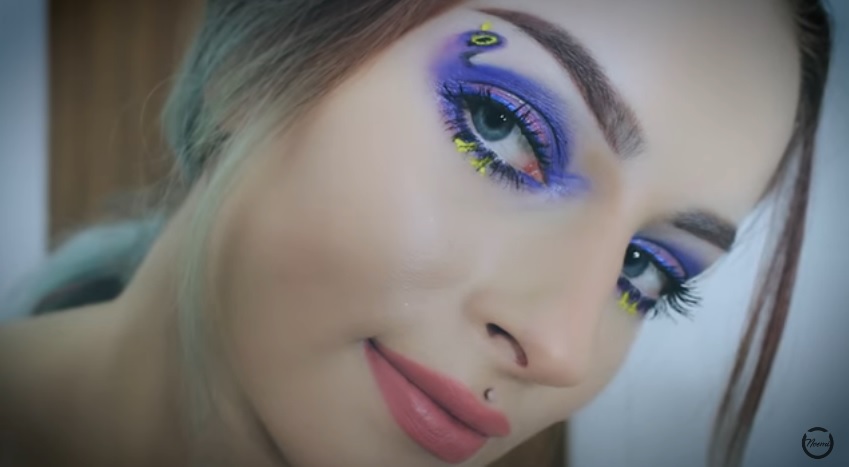 Trash Dove Makeup