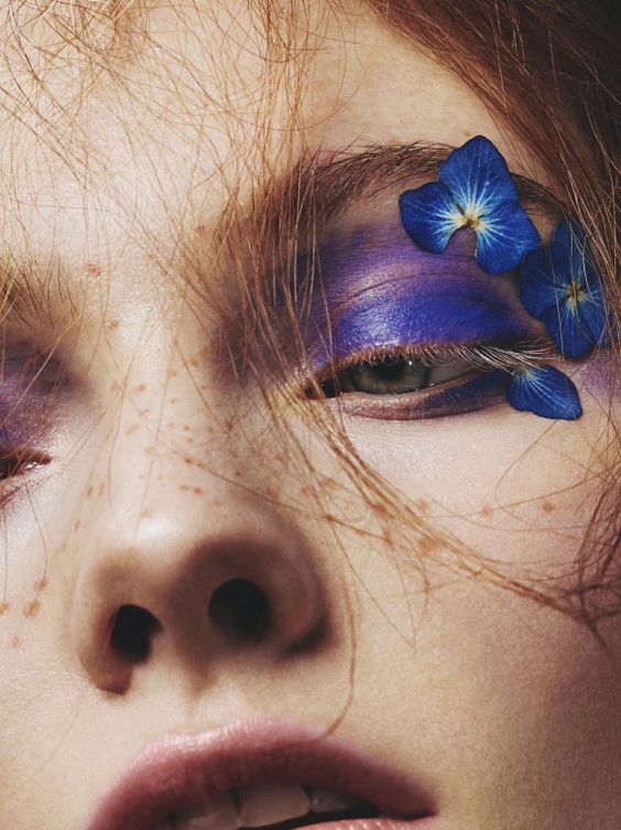 Trucco occhi floreale