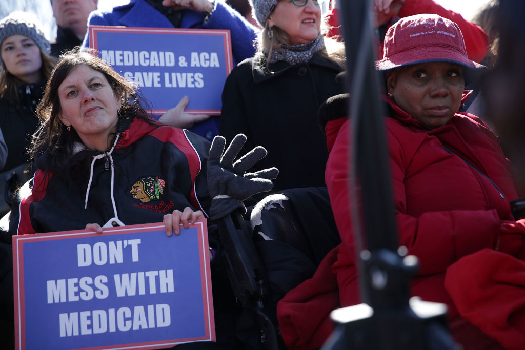 Donald Trump, la nuova riforma sanitaria penalizza le donne