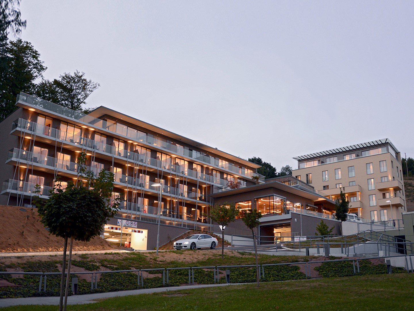 Atlantida Boutique Hotel Slovenia: la serie Quad veste gli ambienti bagno, le foto